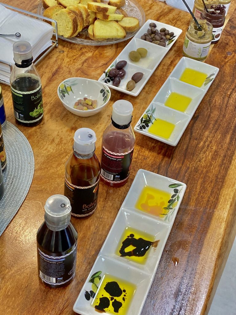 Dégustation d'huile d'olive en Crète, Olive oil degustation Crete